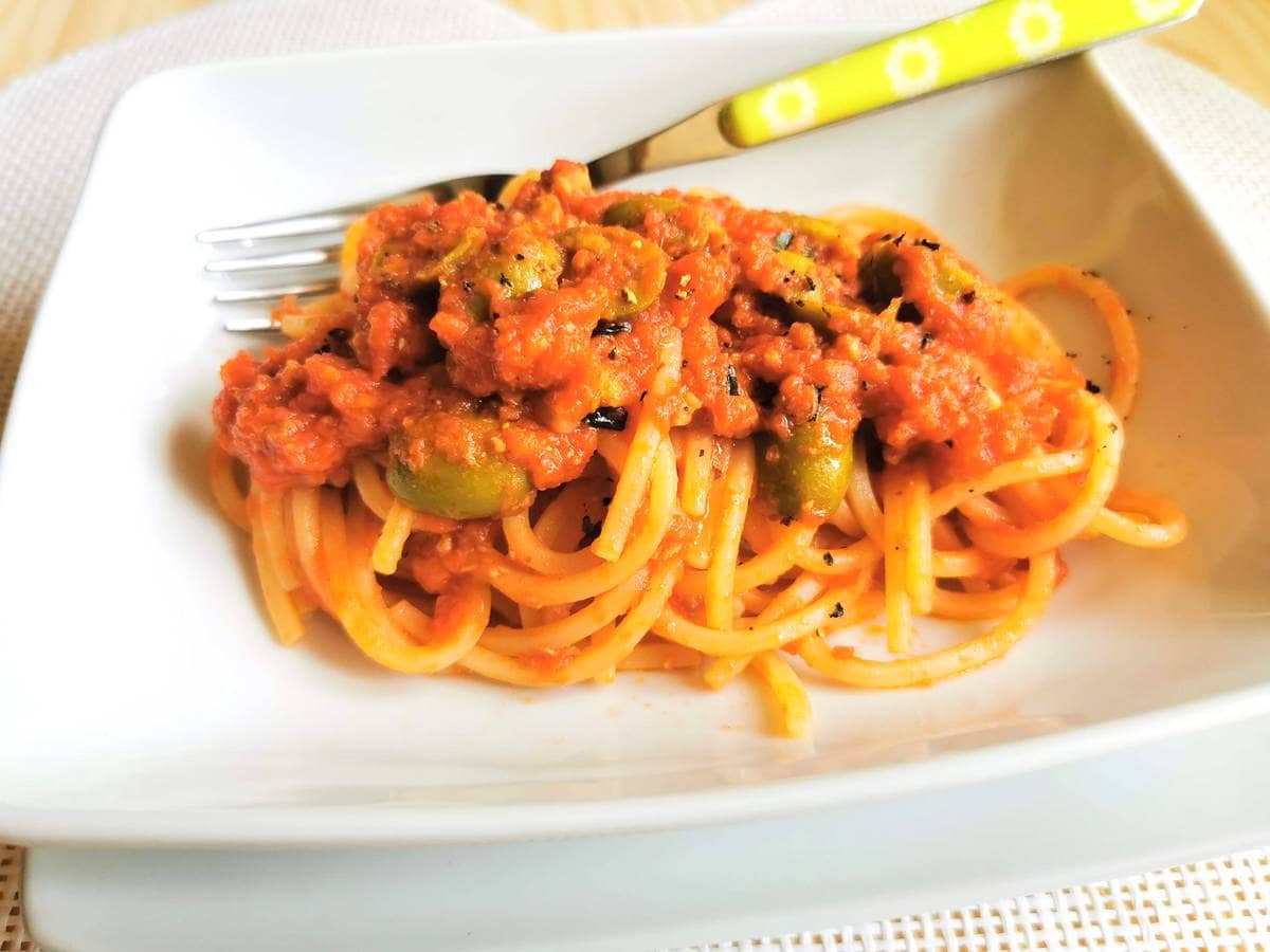 Olive and tuna spaghetti all'Ascolana from Marche.